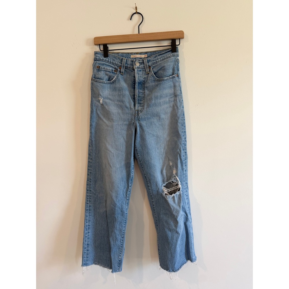 Levis Ribcage Straight High Rise Distressed Light Wash Jeans 27X25 Big E
